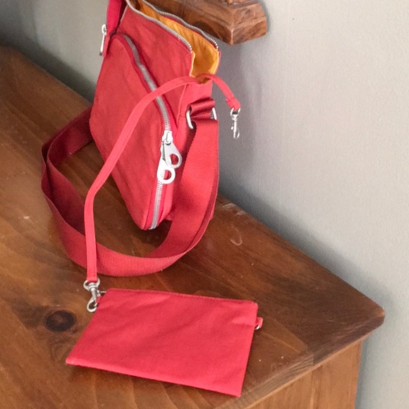 Purse - Picture 4 of 5